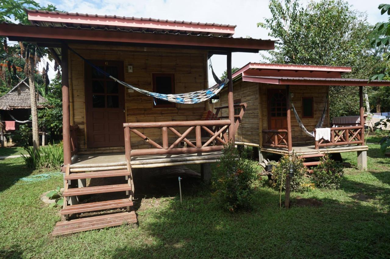 Family Hut Pai Hotell Eksteriør bilde